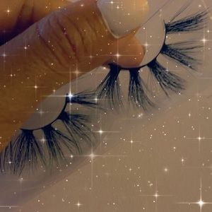 18mm-22mm mink lashes ✨💛